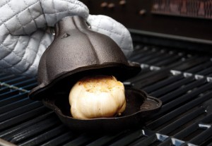 Roasting garlic in cast iron roaster